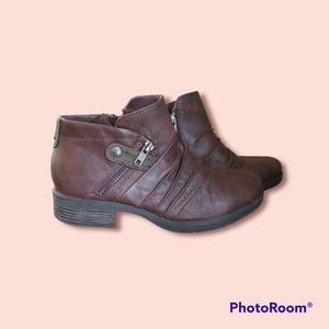 Earth Origins Natalie Red Leather Ankle Boots